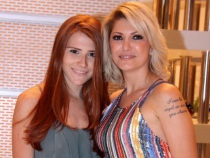 mariah e antonia - poster